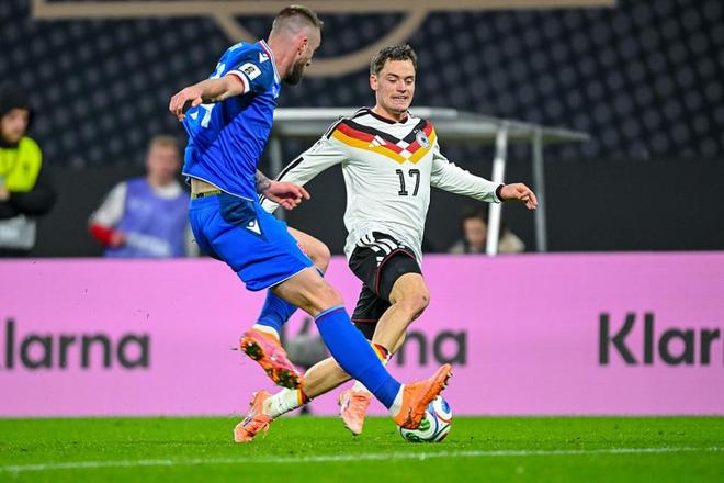 维尔茨送出关键直塞球帮助德国队攻破斯洛伐克球门