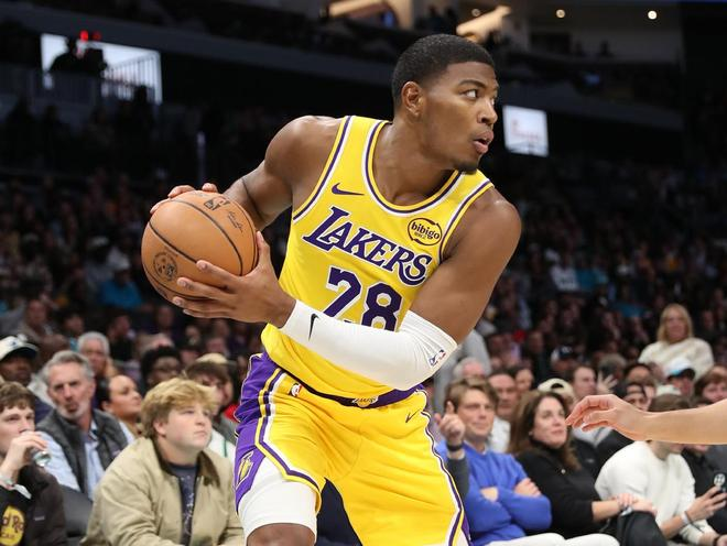 湖人八村塁高效拿下21分