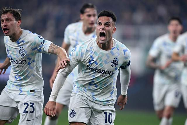 劳塔罗连续3轮场场破门,并且以9球超越普利西奇,独自领跑意甲射手榜。