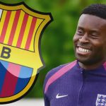 英格兰后卫格伊与巴萨队徽同框传闻