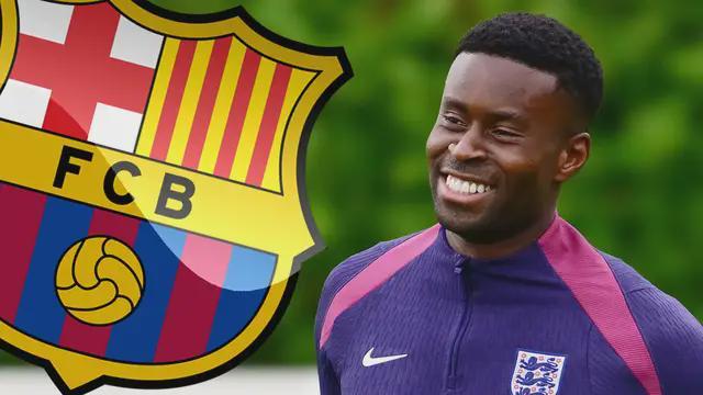 英格兰后卫格伊与巴萨队徽同框传闻