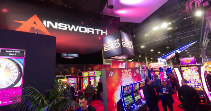 Ainsworth展台现场，诺沃马蒂克收购争议