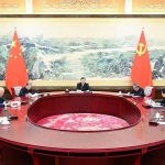 中共中央会议现场画面引发台海话题关注