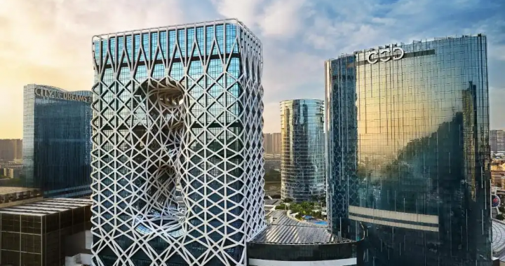 新濠博亚澳门城市地标外观，员工加薪消息相关