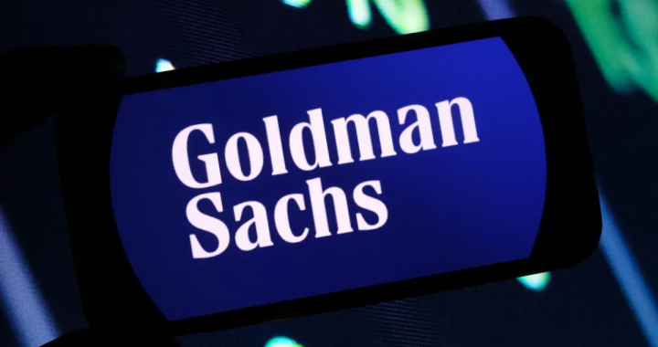 高盛标识出现在手机屏幕，聚焦预测市场话题