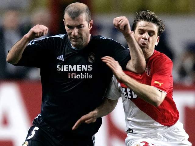 对抗拼抢瞬间 皇马欧冠旧照