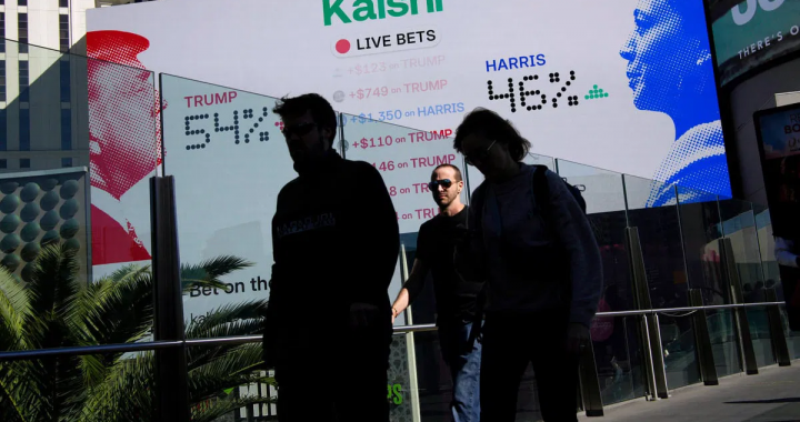 Kalshi户外大屏显示选举合约概率与白金VIP话题