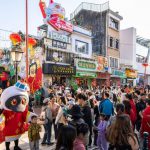 澳门热门旅游街区人流回升展现博彩与旅游复苏态势