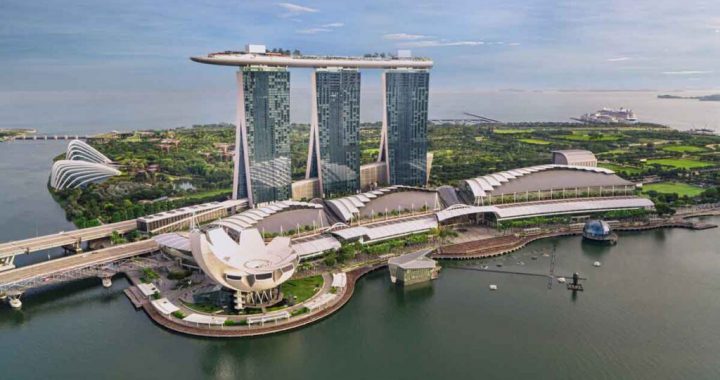 新加坡滨海湾金沙综合度假区航拍，博彩与酒店业务地标