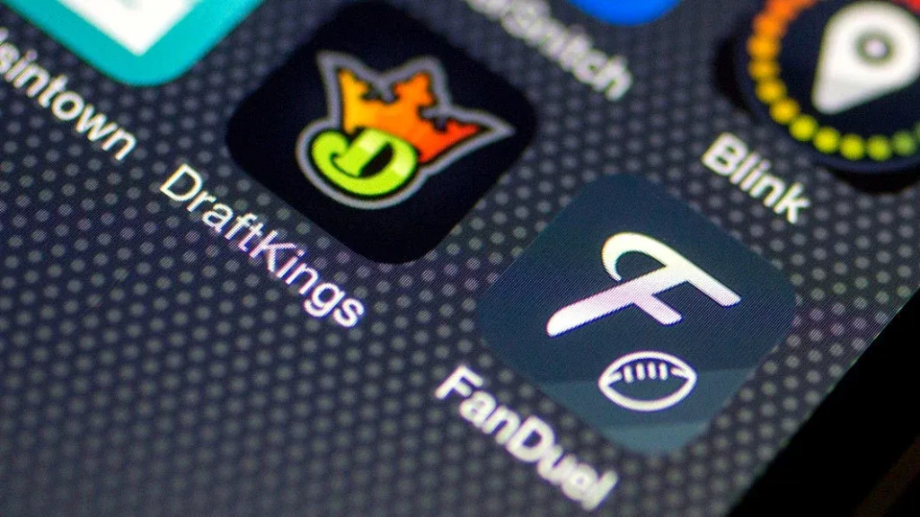 DraftKings与FanDuel移动应用图标展示