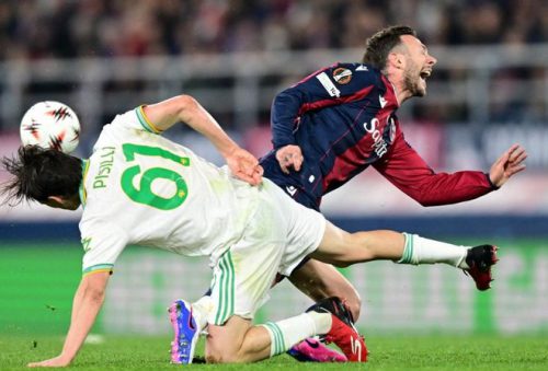 欧联杯罗马球员客场对抗博洛尼亚