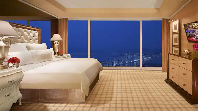 澳门酒店价格相关五星级海景客房夜景展示