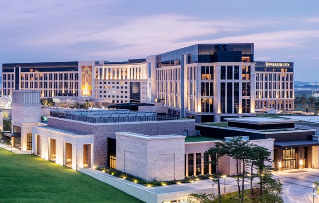 仁川百乐达斯城综合度假村外观夜景