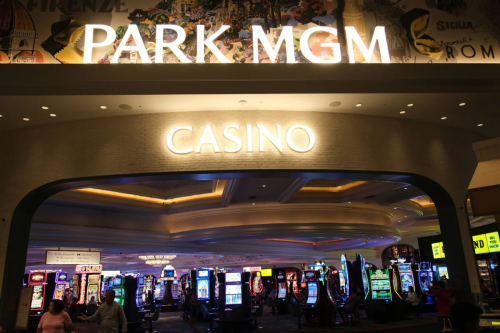 Park MGM赌场入口及博彩大厅娱乐空间