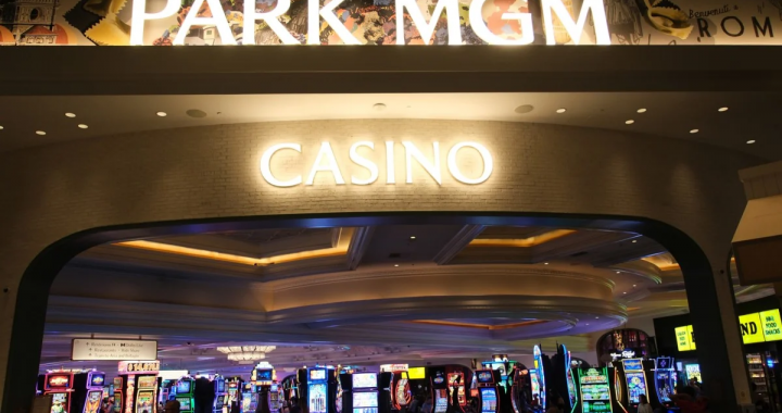 Park MGM赌场入口及博彩大厅娱乐空间