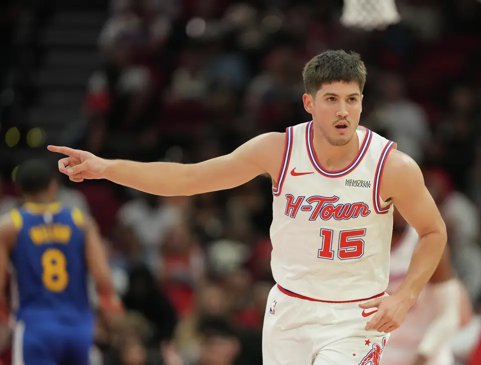 火箭球员谢泼德比赛中指挥进攻