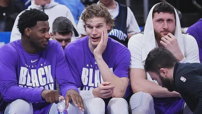 爵士替补席多人缺阵折射球队摆烂争议