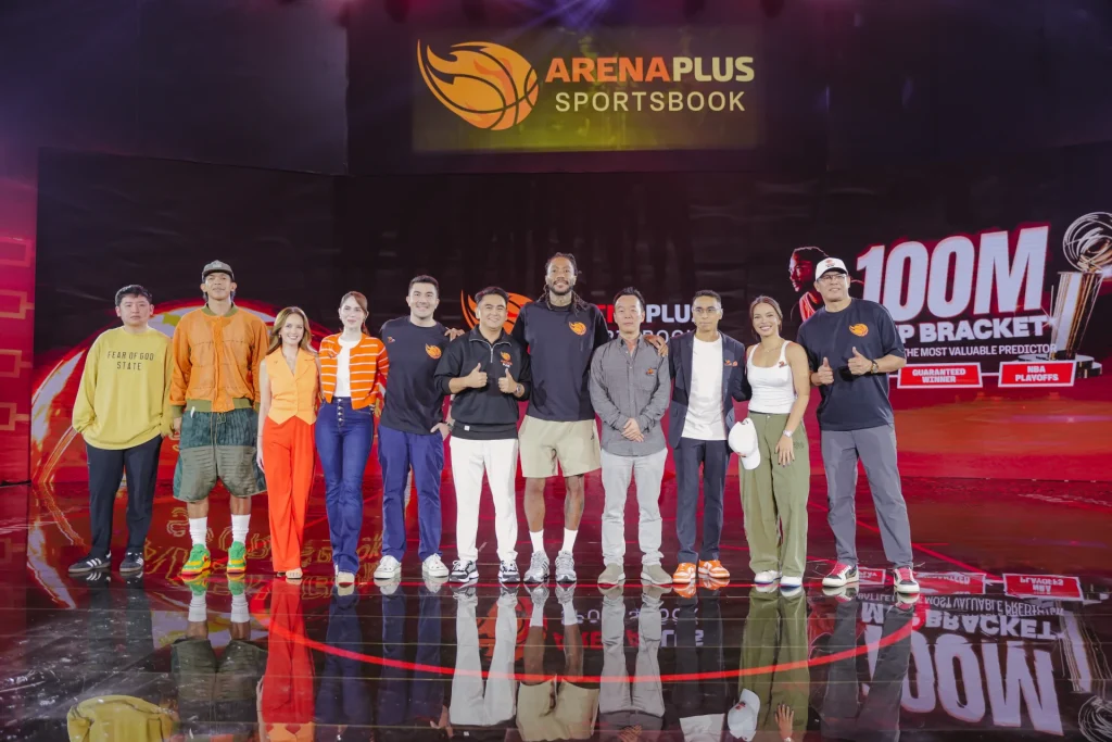 ArenaPlus体育博彩活动现场合影