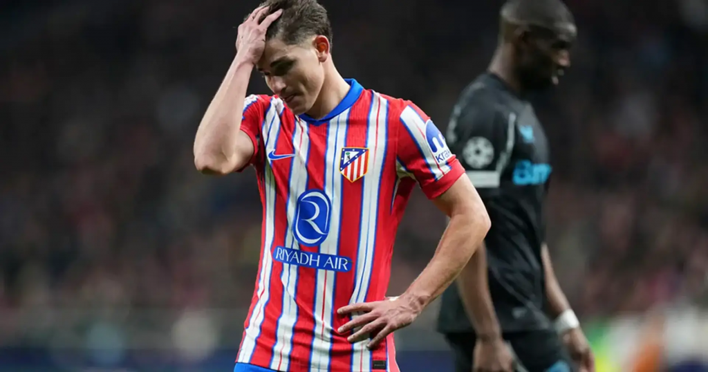 马竞球员欧冠失落瞬间