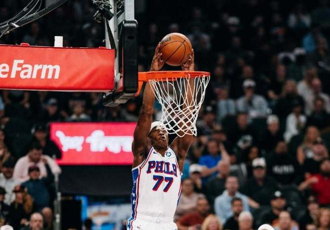 埃奇库姆禁区灌篮