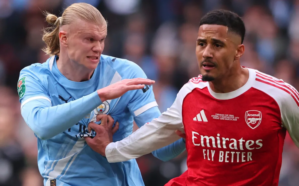 哈兰德与阿森纳球员激烈对抗