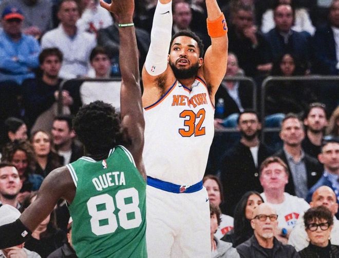 唐斯中距离跳投面对奎塔防守瞬间