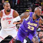 詹姆斯背身单打杜兰特的比赛镜头