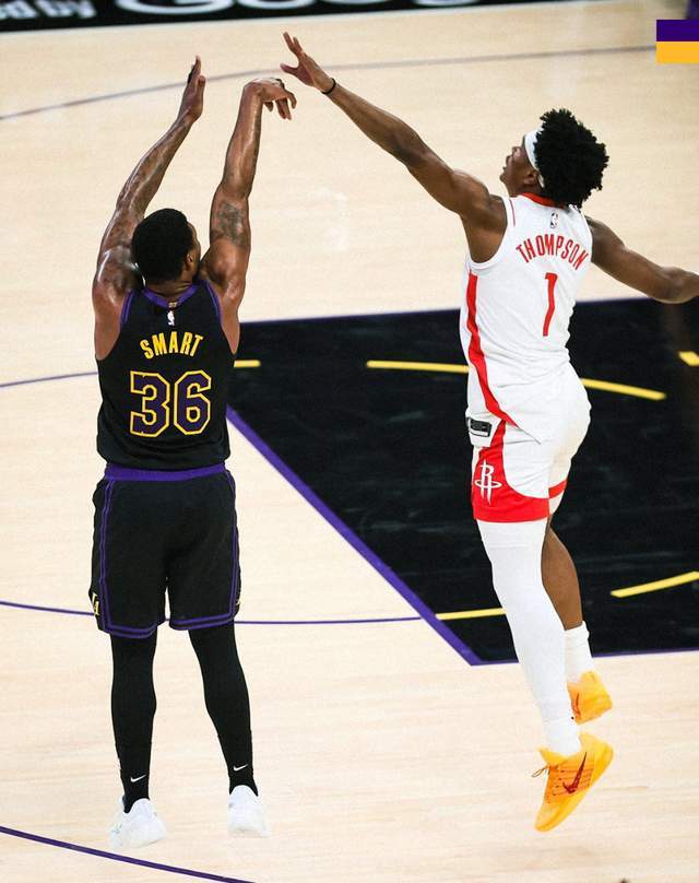 斯玛特外线出手面对汤普森封堵