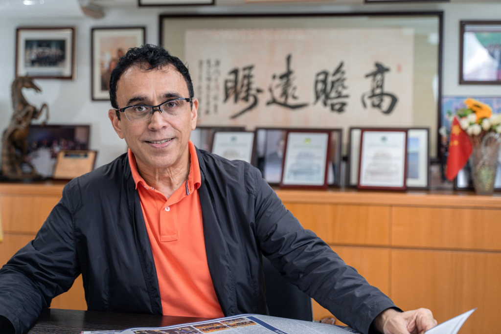 澳门立法会议员何塞·佩雷拉·库蒂尼奥
